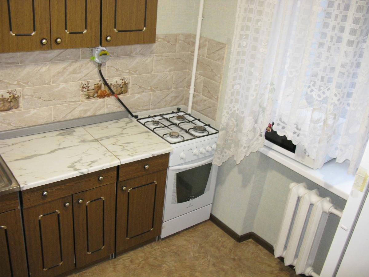 Apartments On Druzhby Narodiv 6 A キエフ エクステリア 写真