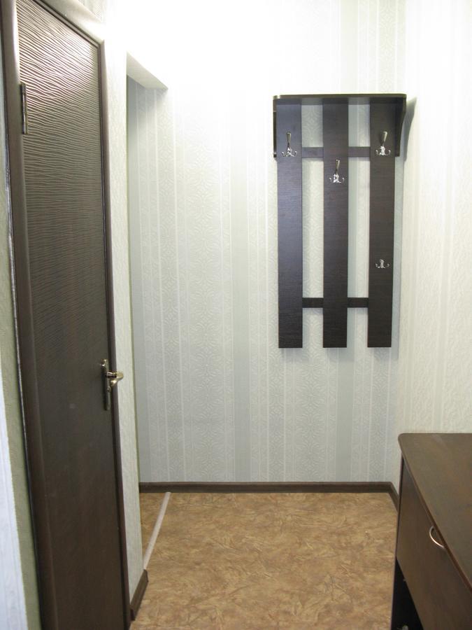 Apartments On Druzhby Narodiv 6 A キエフ エクステリア 写真